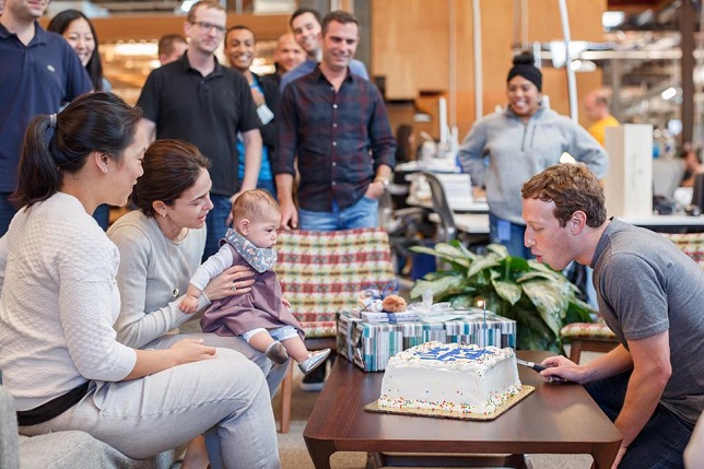zuckerbergringsin32ndbirthdaywithdaughtermax